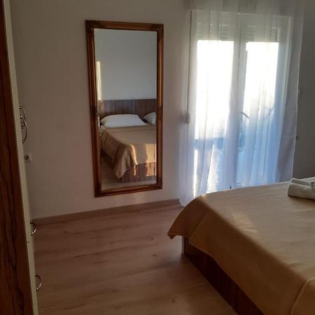 Apartment Luka Bibinje Esterno foto