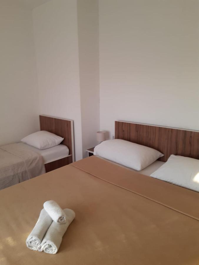 Apartment Luka Bibinje Esterno foto