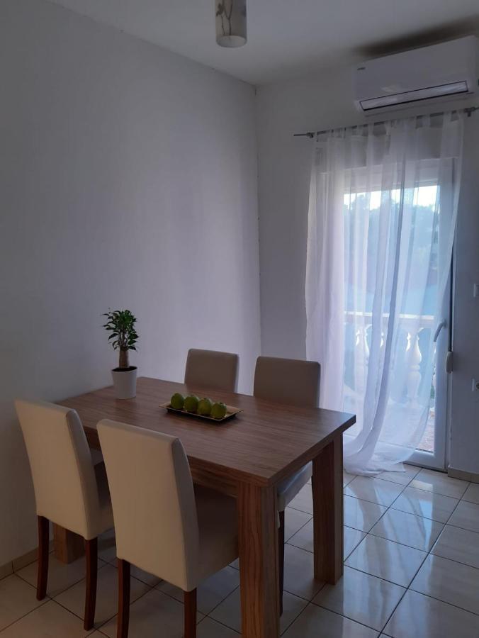 Apartment Luka Bibinje Esterno foto
