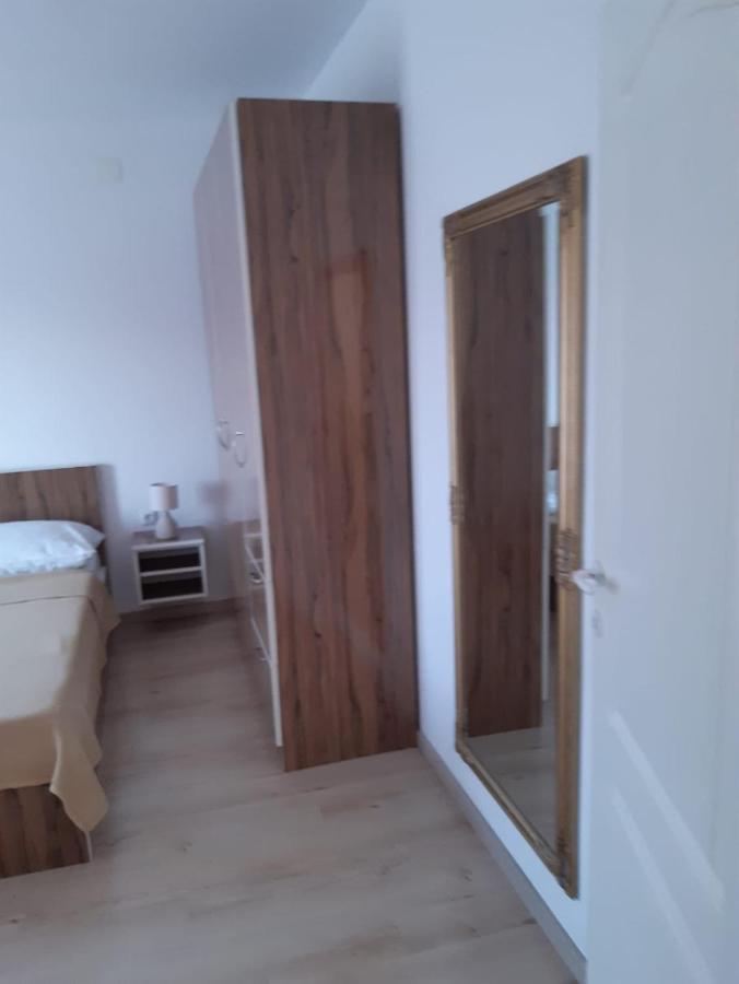 Apartment Luka Bibinje Esterno foto